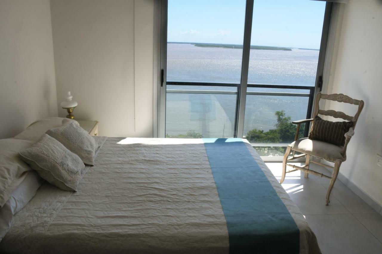 Torre Costanera Norte 科连特斯 外观 照片